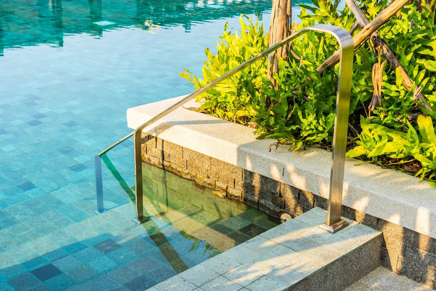 Pool enclosure screen replacement